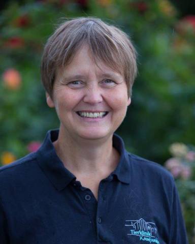 Dr. Bettina Hofbauer